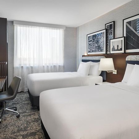 Doubletree By Hilton Long Island City, Ny New York Bagian luar foto