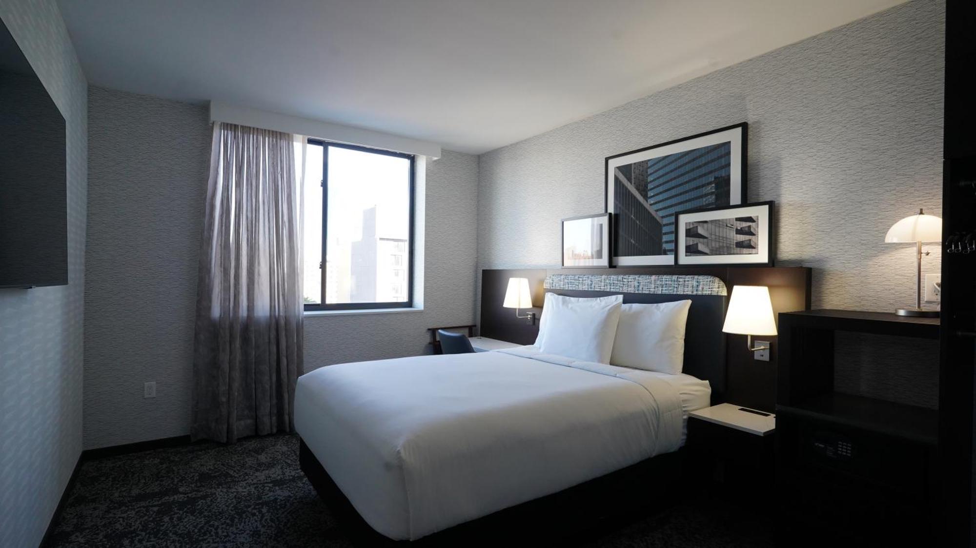 Doubletree By Hilton Long Island City, Ny New York Bagian luar foto