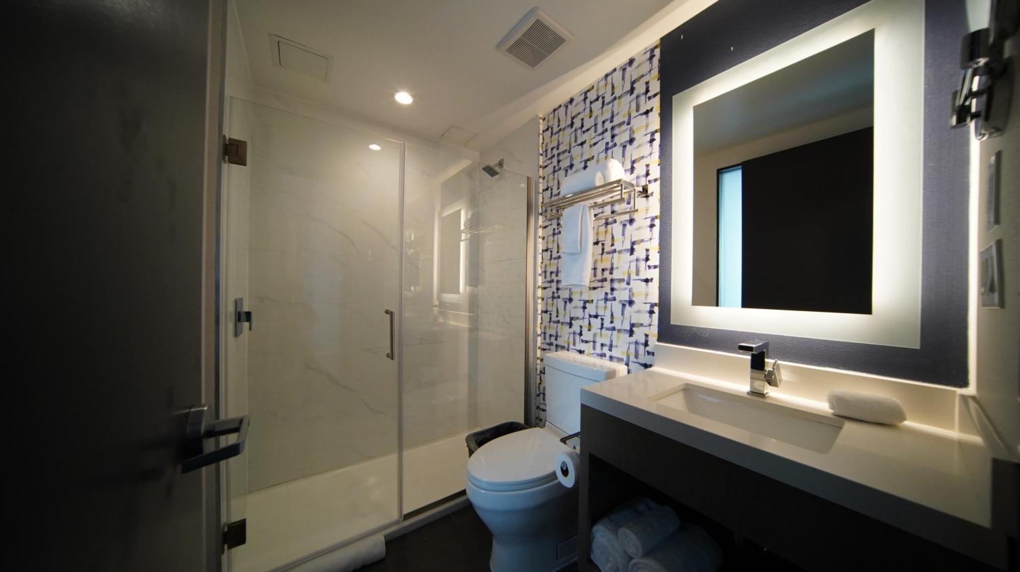 Doubletree By Hilton Long Island City, Ny New York Bagian luar foto