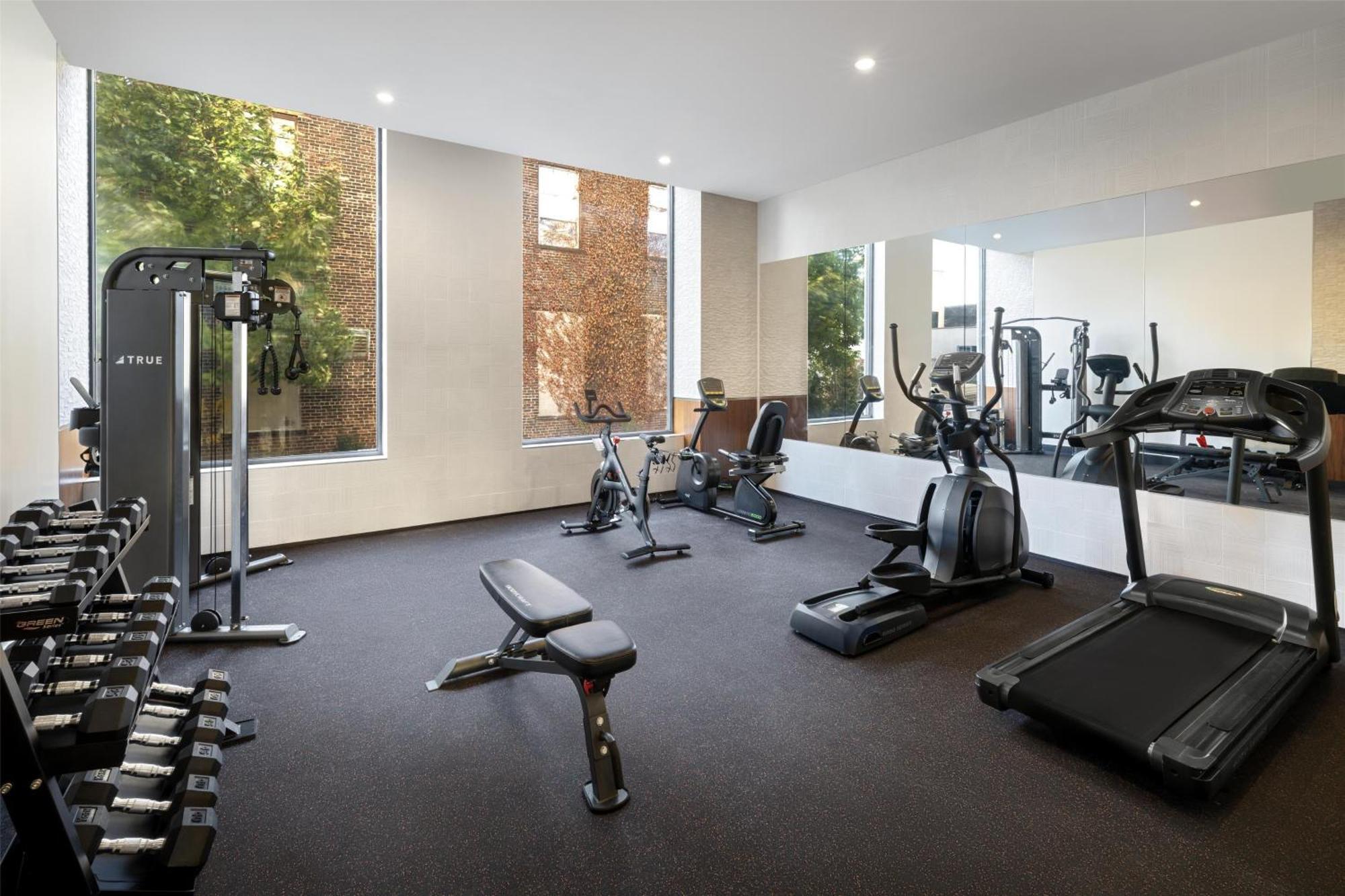 Doubletree By Hilton Long Island City, Ny New York Bagian luar foto