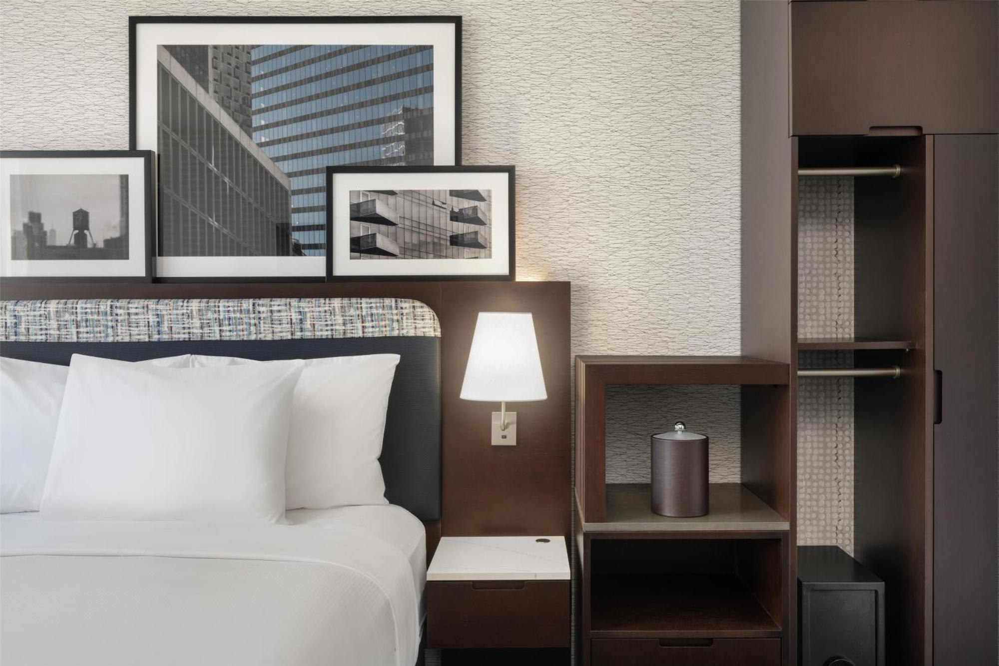 Doubletree By Hilton Long Island City, Ny New York Bagian luar foto